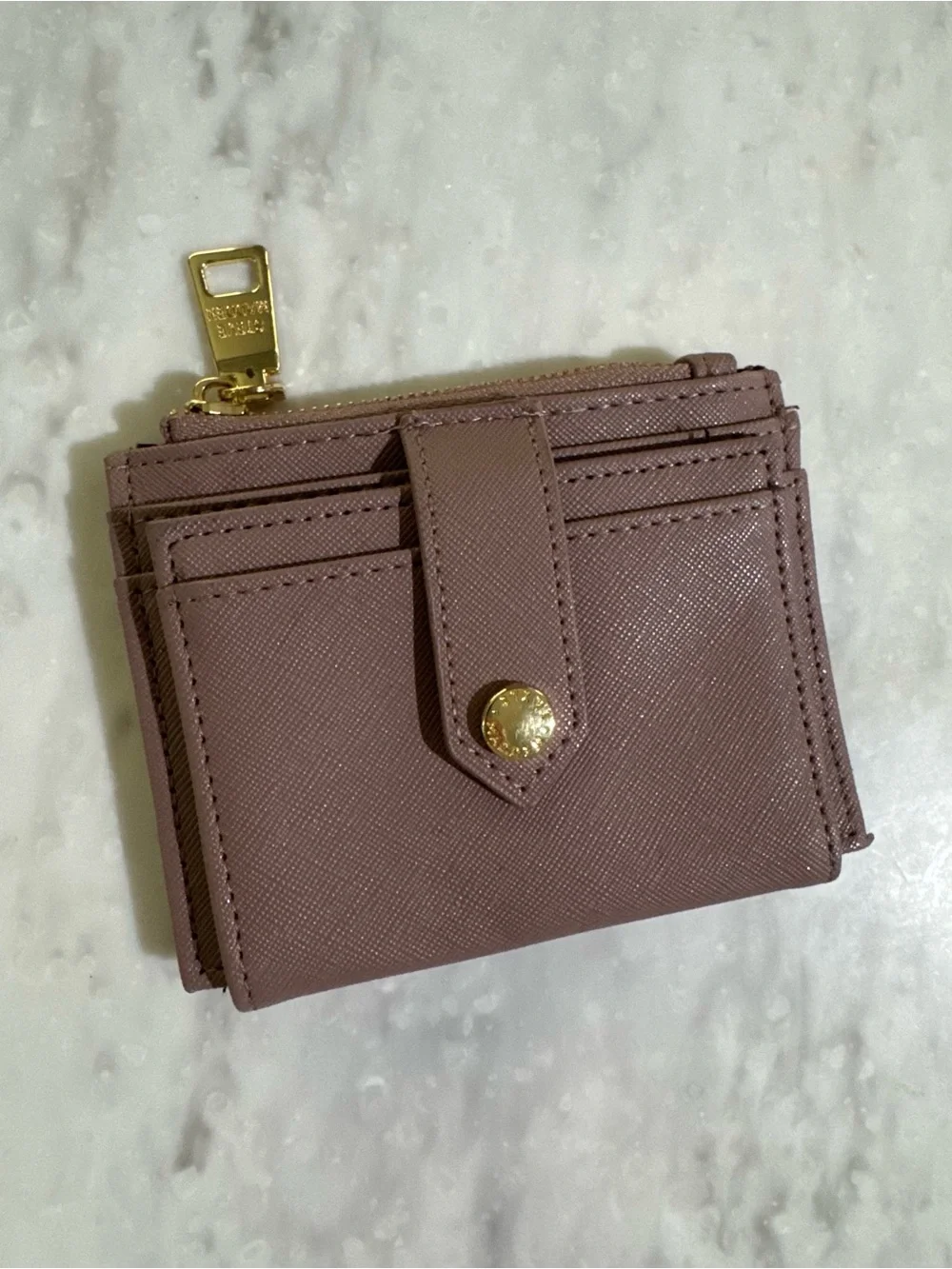 Steve Madden slim card